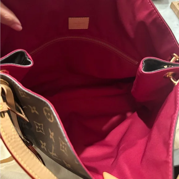 Louis Vuitton Graceful MM - Picture 9 of 12